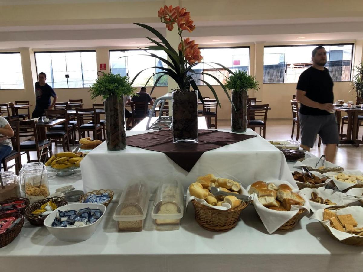Hotel Martins Pouso Alegre Esterno foto