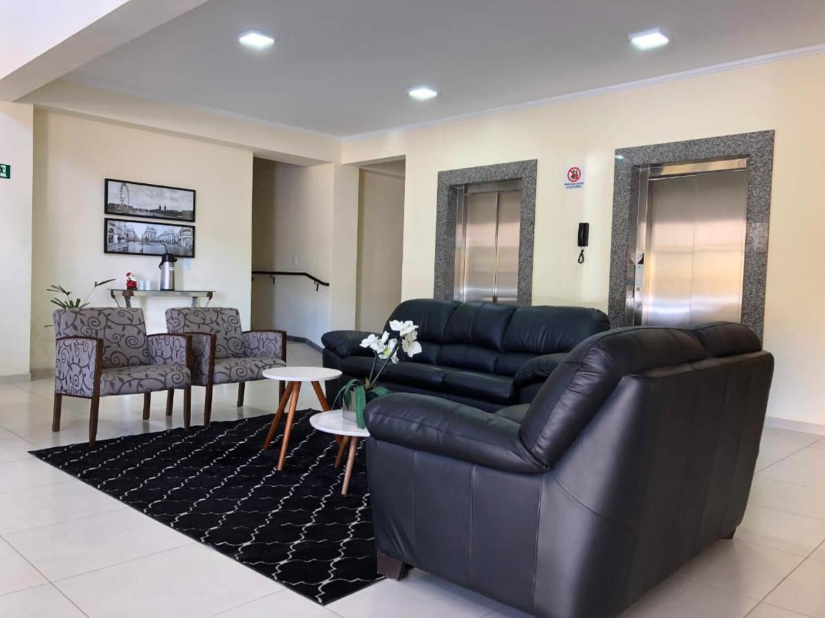 Hotel Martins Pouso Alegre Esterno foto